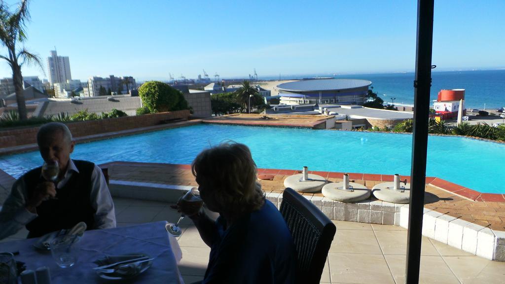 Chapman Hotel And Conference Centre Port Elizabeth Bagian luar foto